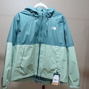 The North Face Green Two-Toned Nylon Hoodie NWT